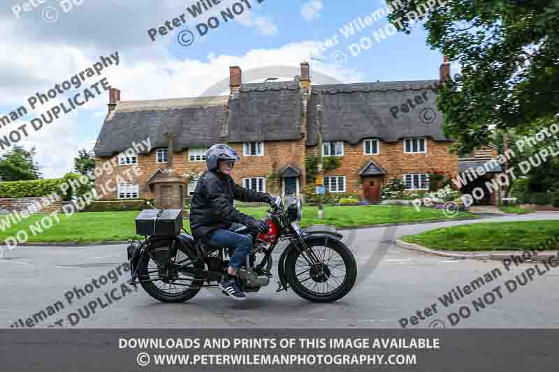 Vintage motorcycle club;eventdigitalimages;no limits trackdays;peter wileman photography;vintage motocycles;vmcc banbury run photographs